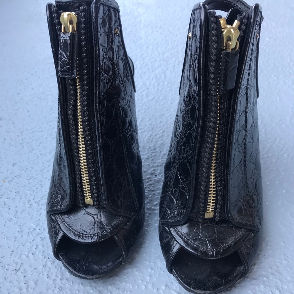 Glossy Black Ankle Booties with Gold Zippers - Givenchy